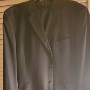 Joseph Abboud Men's 100 % wool suit
